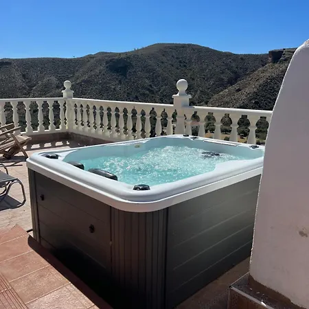 Apartment Azul - A Self-catering With Shared Pool & Hot Tub In *